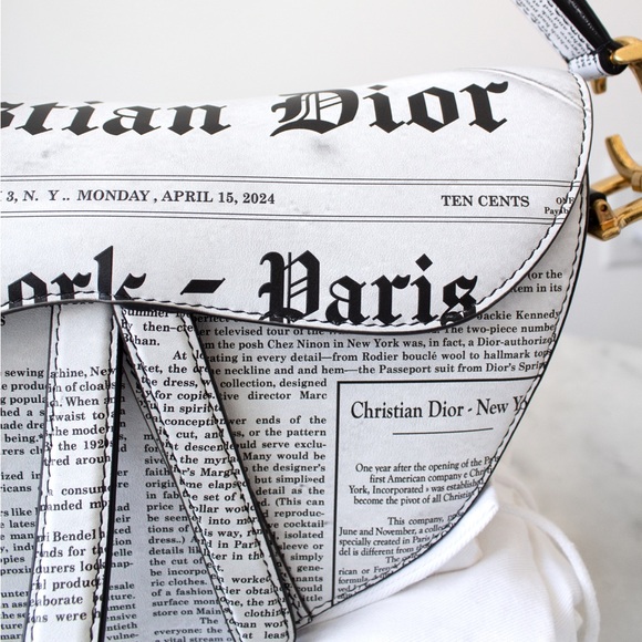 Rare Christian Dior 2024 Newspaper Print White Black Calfskin Saddle Bag - Picture 11 of 16